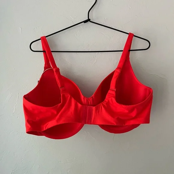 ❤️SKIMS FITS EVERYBODY T SHIRT BRA IN RUBY 42DD 44C - Picture 2 of 4